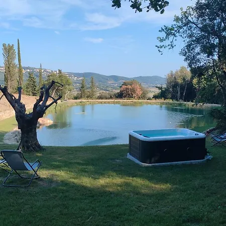 Il Casale - Tenuta Le Bruscoline Apartmán *