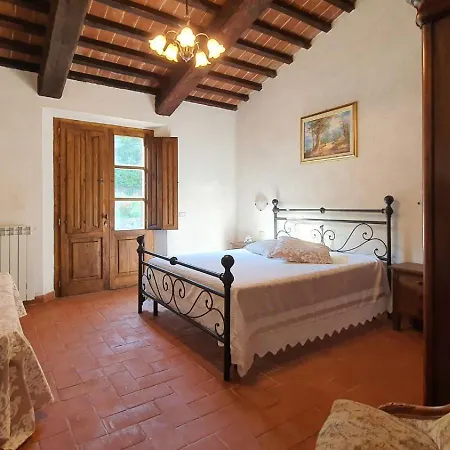 Il Casale - Tenuta Le Bruscoline *